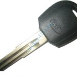 Kia заготовка ключа ( HYN6 )
